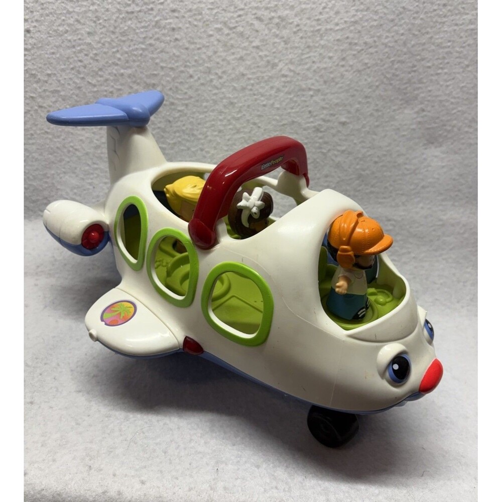Fisher Price Little People Airplane with 3 Figures 2005 Vintage Make Noise